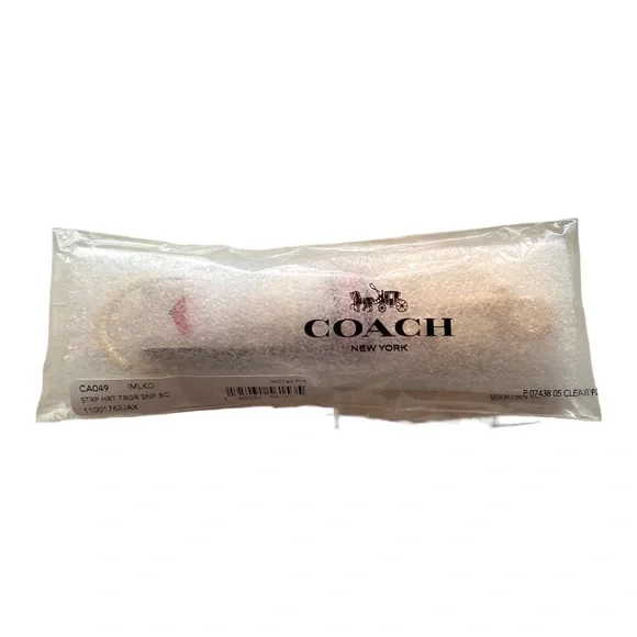 COACH Trigger Snap Bag Charm With Stripe Heart Print 💖 - Picture 5 of 5